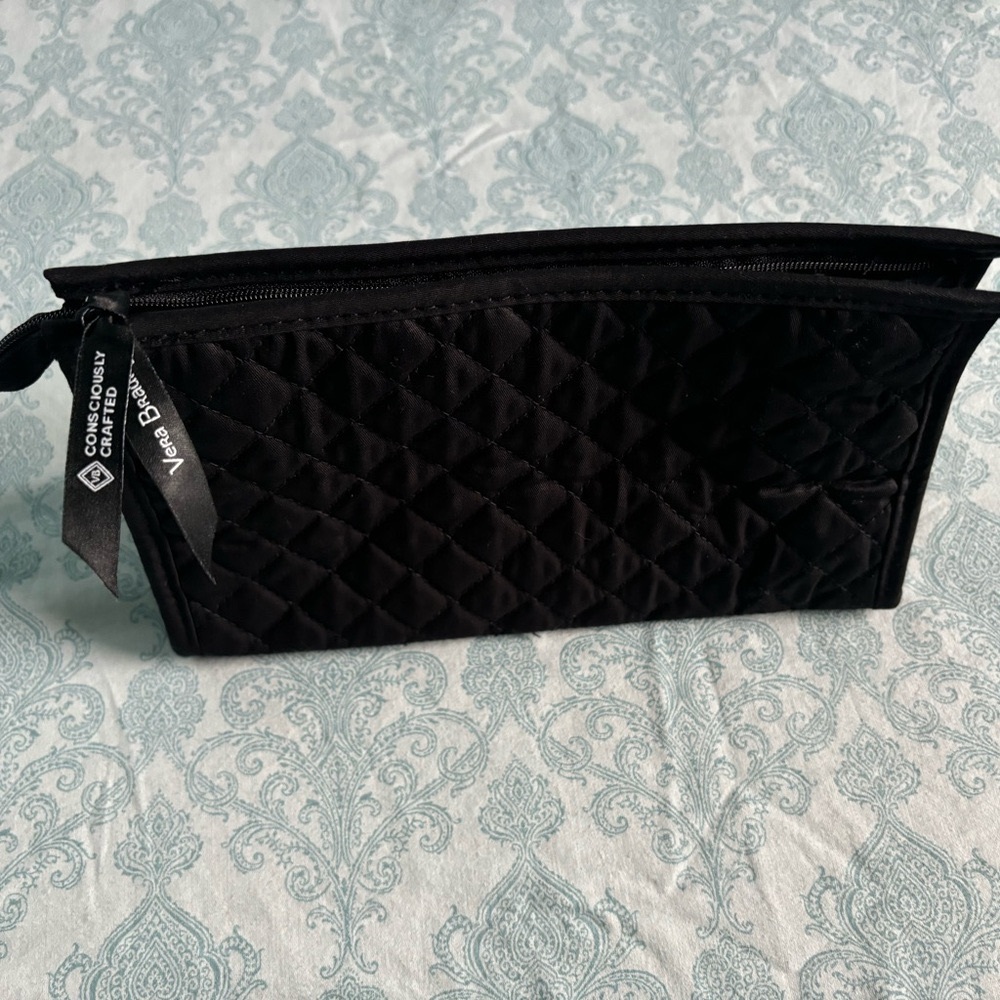 Vera Bradley trapeze cosmetic makeup organizer bag.